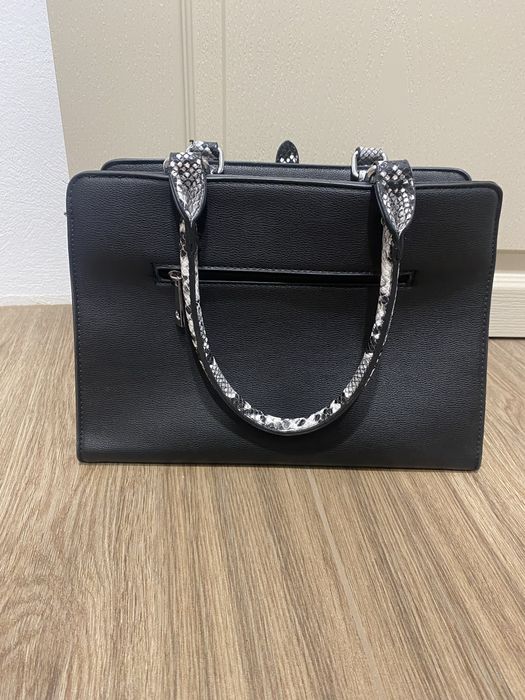 Дамска ежедневна чанта