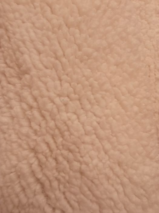 Продам комбинезон для девочки