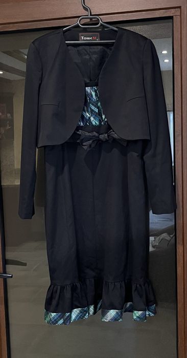 Дамски Костюм Тони М