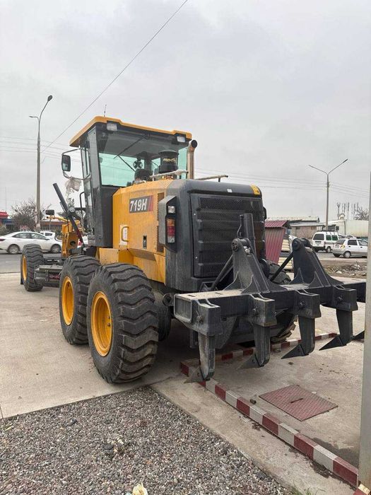 Продам Автогрейдер SINOMACH !!!