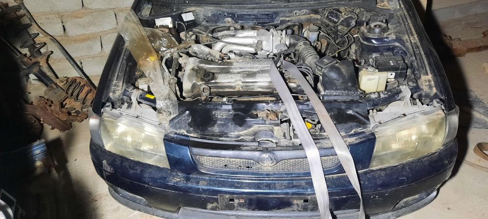 Запчасти Mazda 323