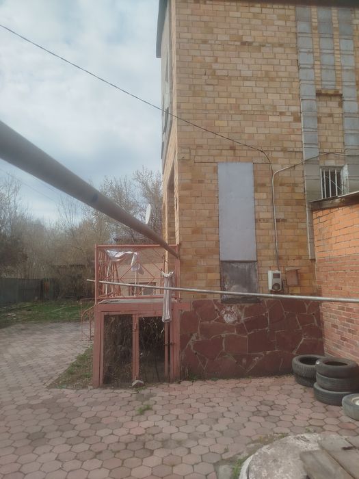 Продам коттедж 2 этажный