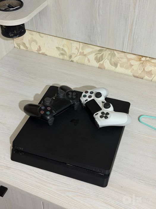 playstation 4 slim