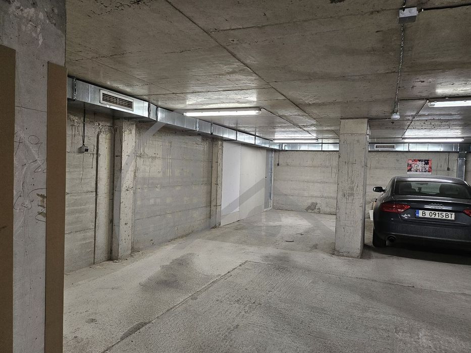 Продава се Гараж / Паркомясто в Варна, Кайсиева градина - 1250 кв.м за 16 €/кв.м - Снимка #5