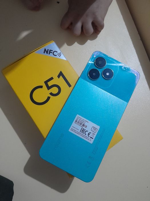 Realme c 51
64 /8гб
Минус экран трешена бар 
Мешат. Етпеиді  катпаиды