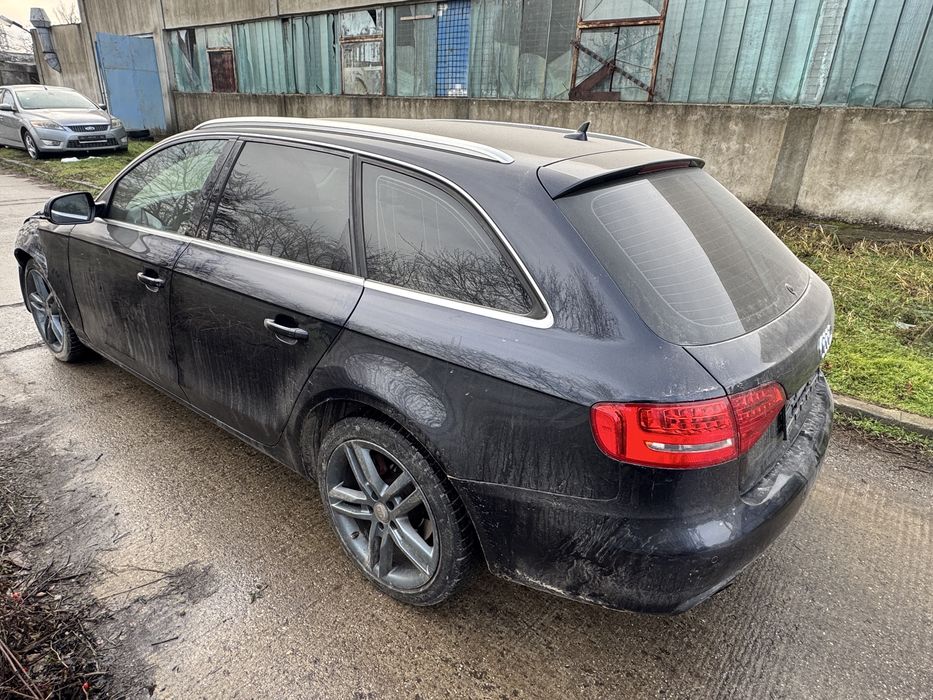 Audi A4 B8 2011 avariat