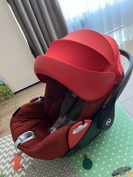 Детское кресло Cybex Cloud Q