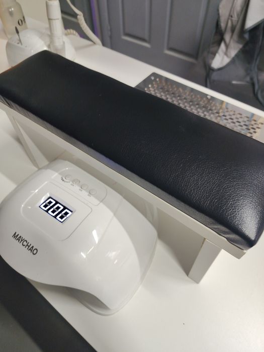 Подставка для маникюра