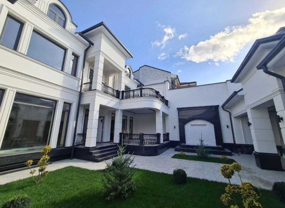 Сдается на аренда дом участок Яккасарай район Ракат махалла