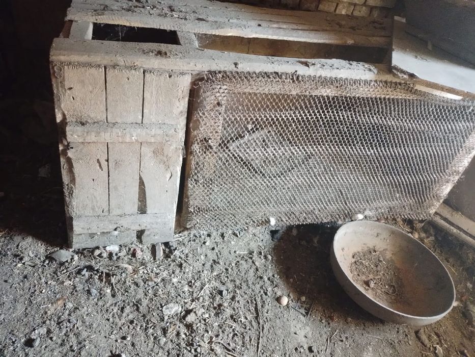 Продам  для кроликов клетки