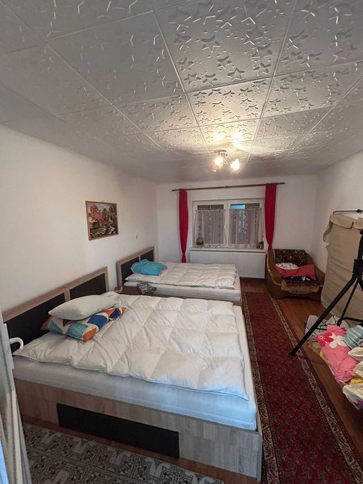 Casa cocheta, partial nou renovata cu gradina mare in comuna Biertan