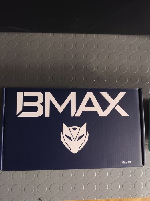 Mini  компютър B Max