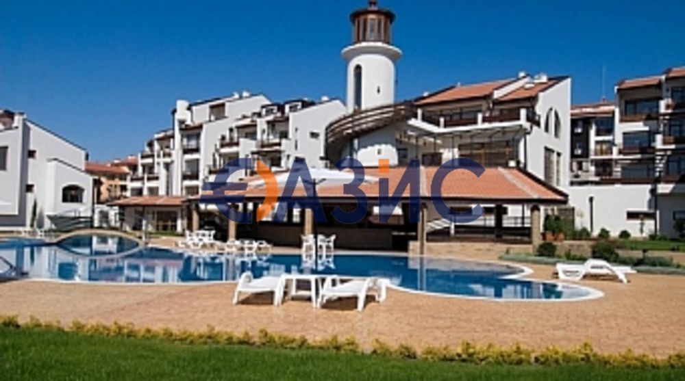 Продава се Тристаен апартамент в Свети Влас - 193 кв.м за 694 €/кв.м - Снимка #9
