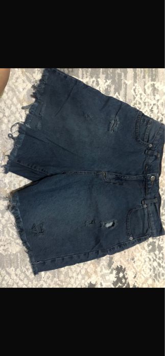 Одежда по 2000 почти новая