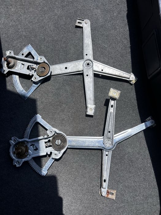 Стеклоподёмники на 190 механич