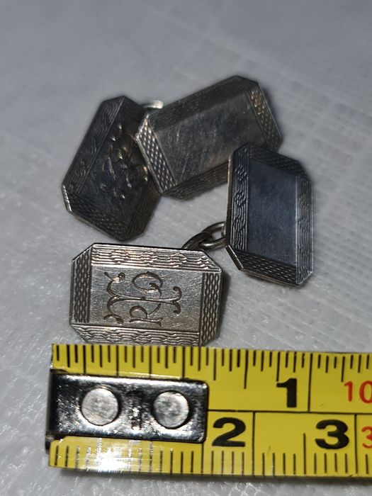 N Butoni de argint 925,poansoane H.G&S,sec 19,stare perfecta