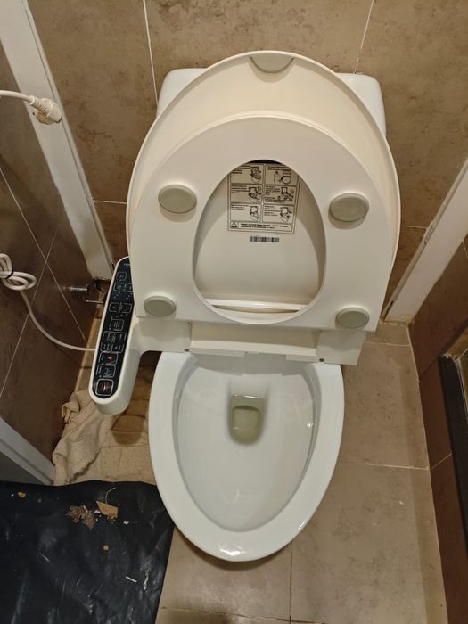 Парогенератор для сауны и унитаз