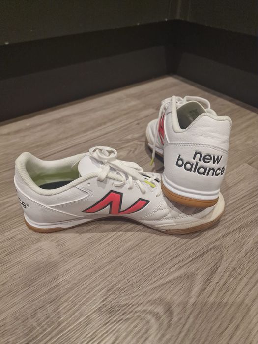 Футболни обувки New Balance