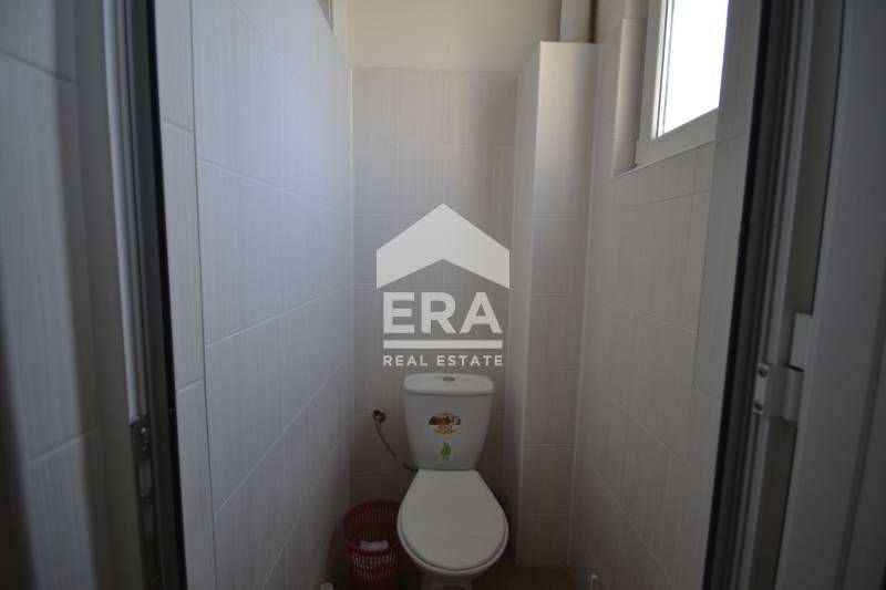 Продава се Офис в Хасково, Център - 566 кв.м за 415 €/кв.м - Снимка #10