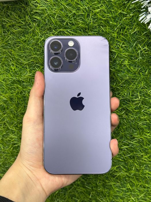 Iphone 14 pro max purple