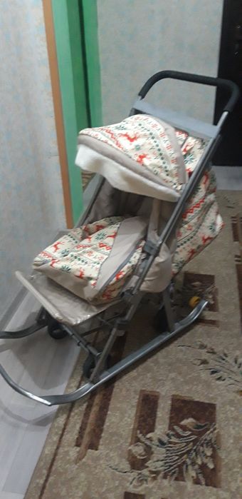 Продам детскую коляску