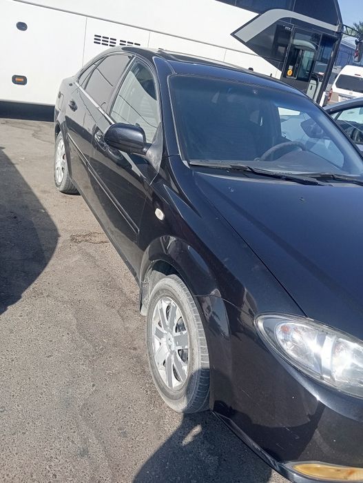 Lasetti avtomat 1.8 2010 yil