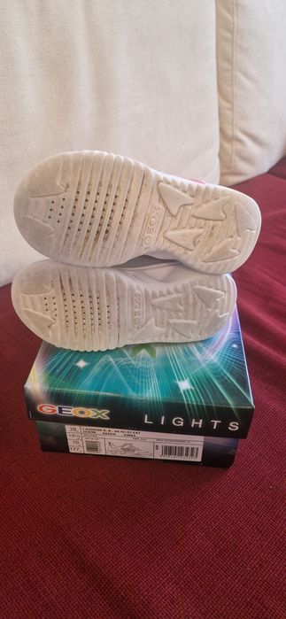 Детски маратонки Geox Lights /момиче  28