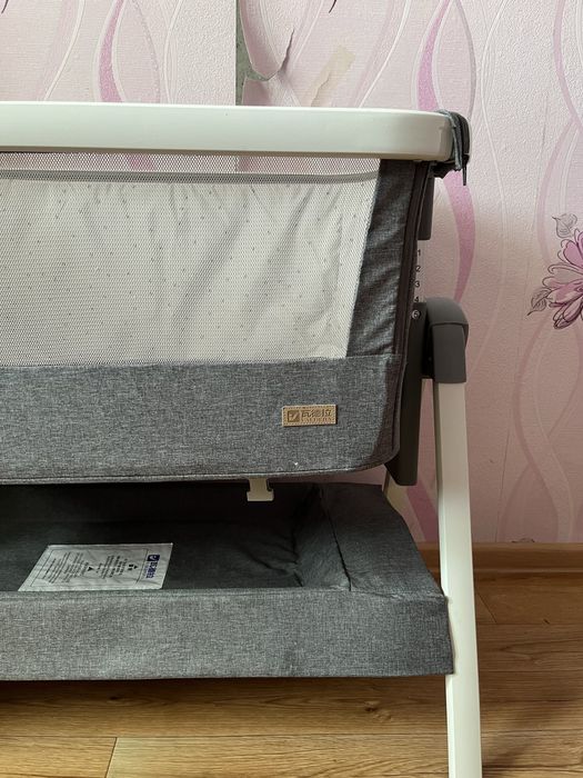 Продам манеж детский