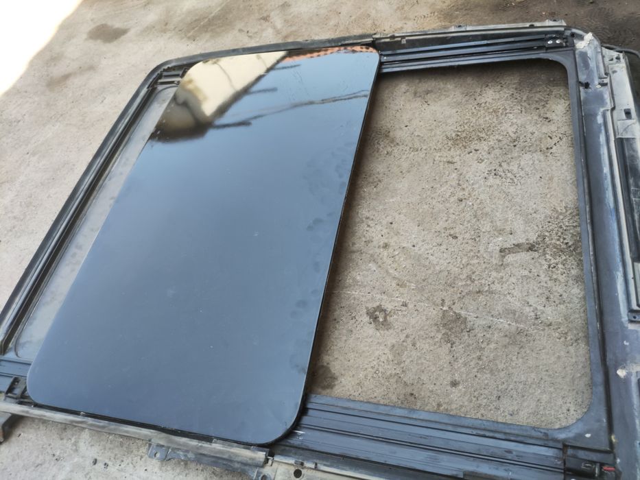 Люк bmw e36 sotiladi