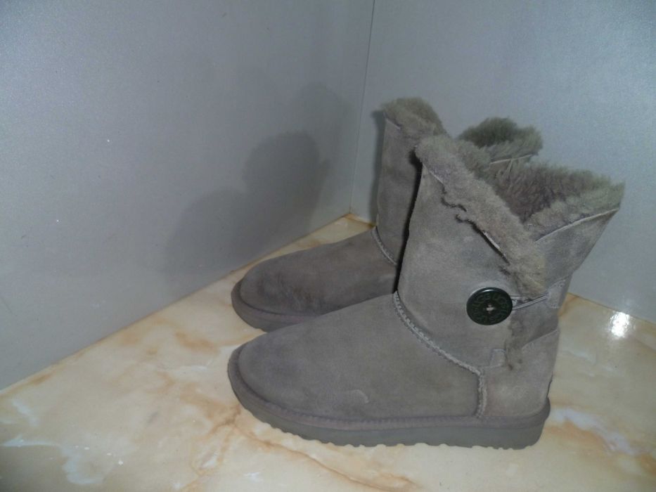UGG оригинални ботуши №38