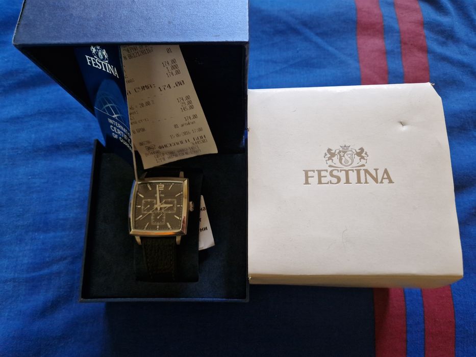 Часовник Festina