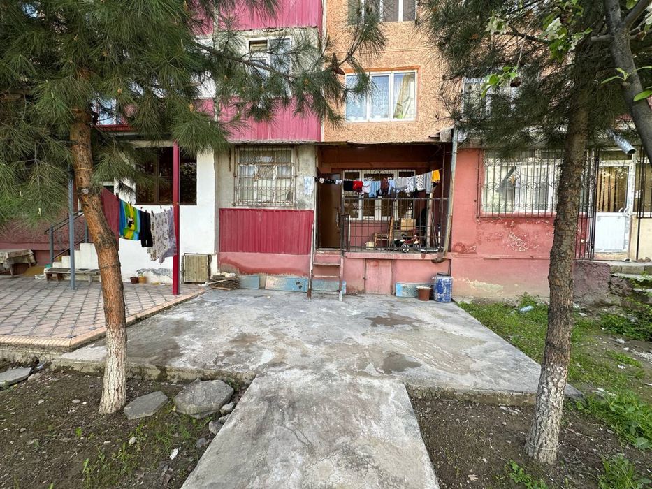 Продается 2х комнатная квартира с двориком