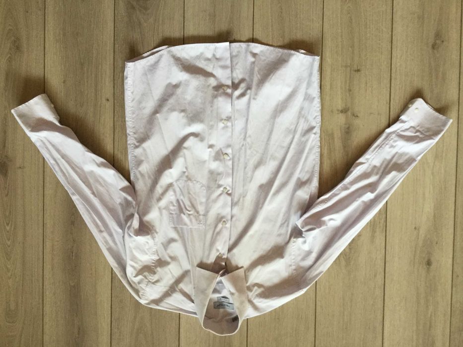 висок клас черен костюм - сако и пaнталон и риза на ТЕОДОР размер L