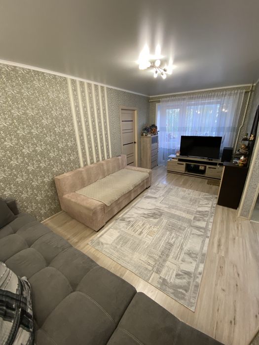 Продам 2-х квартиру