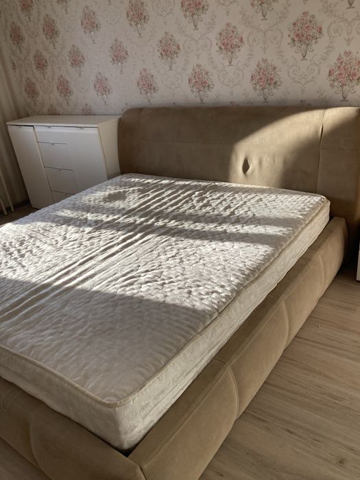 Отдам кровать. Самовывоз