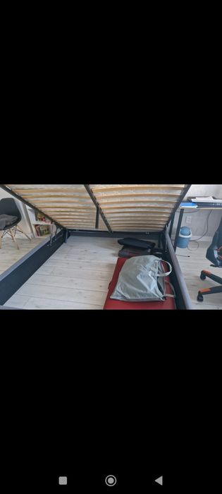 Продам кровать двухспальная