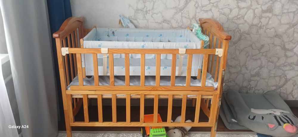 Срочно продам детскую кроватку
