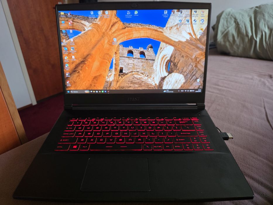 Laptop Gaming MSI Bravo 15 | Ryzen 7 4800H | 16GB RAM | 512Gb  SSD NVMe | 4GB Video | Windows 11 Pro