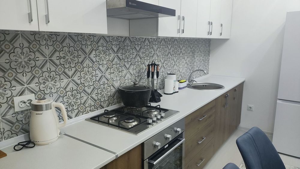 Сдам на долгий срок, своя квартира! Паркентский,ЖК 'Династия' 2 ком-я