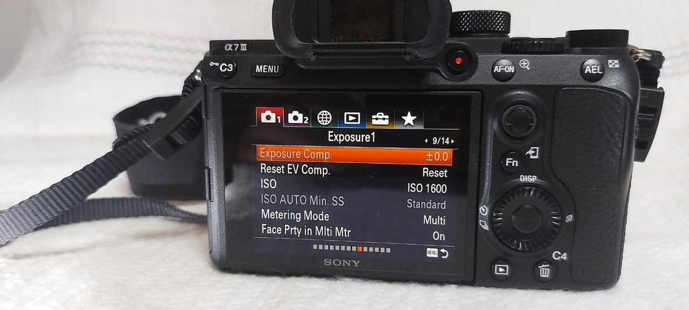 Aparat foto Sony A7III