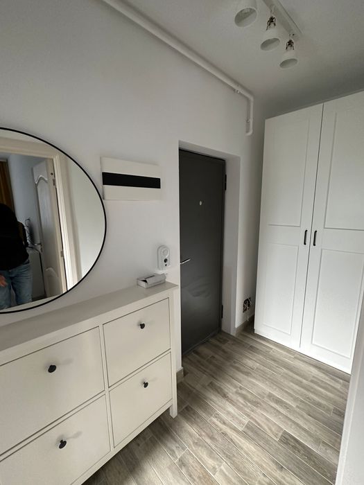 De inchiriat Apartament 2 camere Otopeni, terasă 40 mp, parter înălțat, complet mobilat loc parcare, proprieta