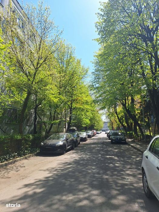 Apartament 2 camere de vanzare, Aparatorii Patriei, metrou, Sector 4