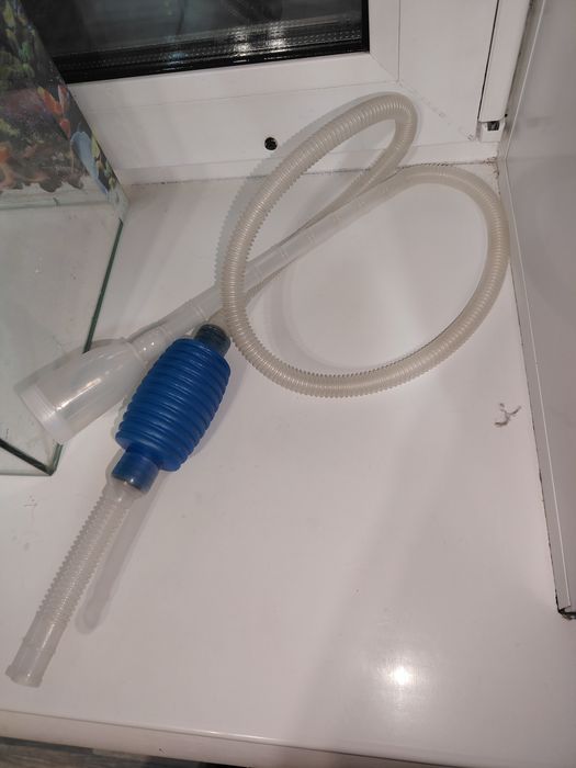 Продам аквариум со всем необходимым