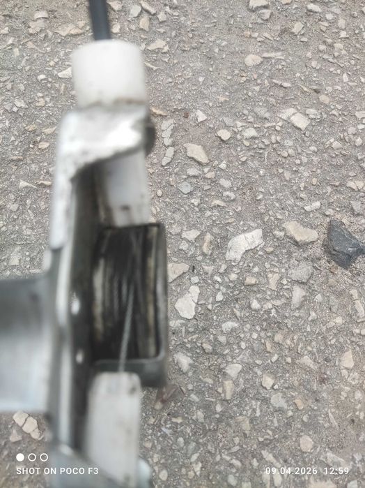 Стъклоподемник за нисан екстрейл.