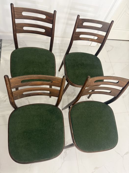 Стулья 4 штуки 34000