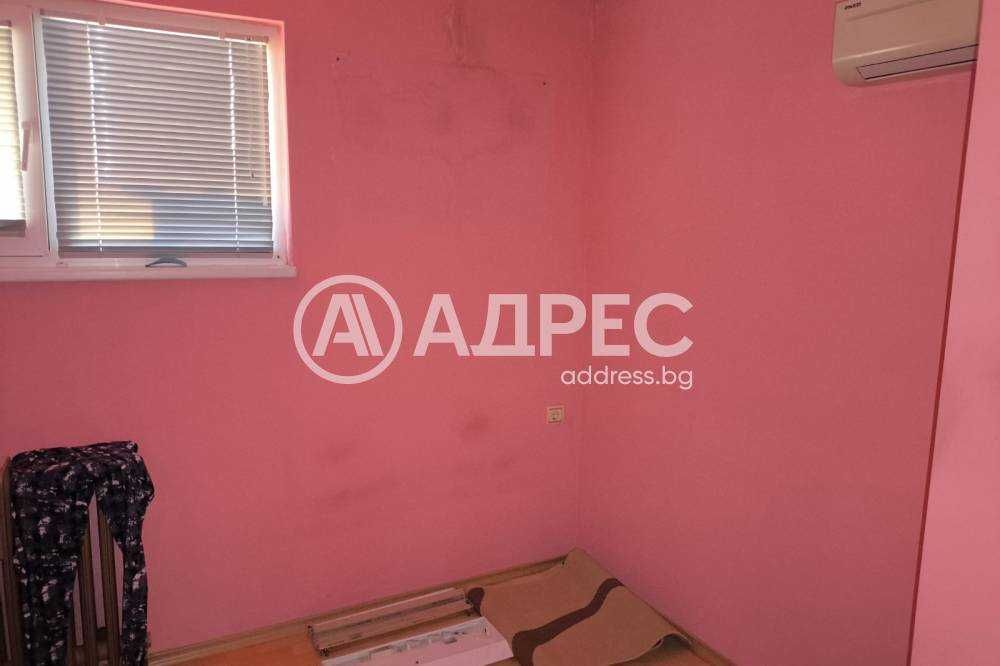 Продава се Тристаен апартамент в Разград, Васил Левски - 66 кв.м за 1005 €/кв.м - Снимка #4