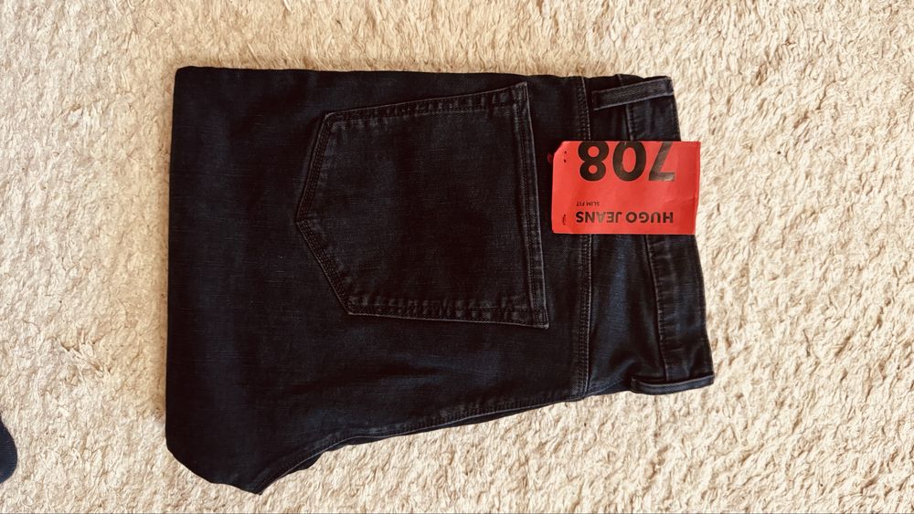 Blugi Hugo Boss