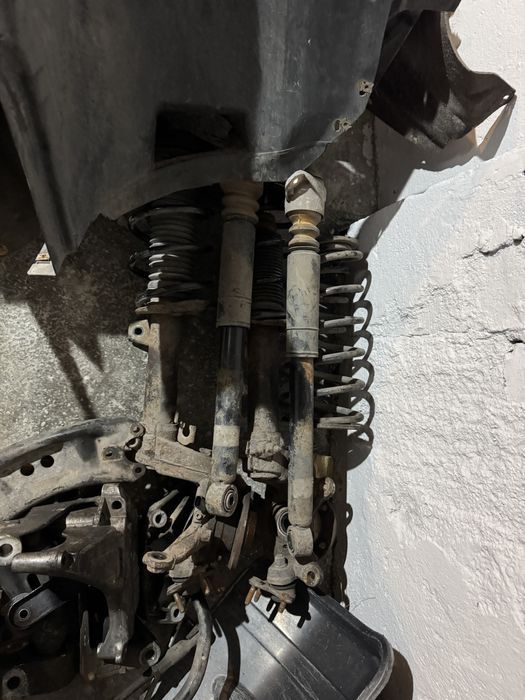 Полуоски/Макферсони  Голф 6