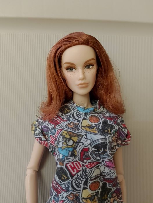 Продам куклу коллекционную integrity