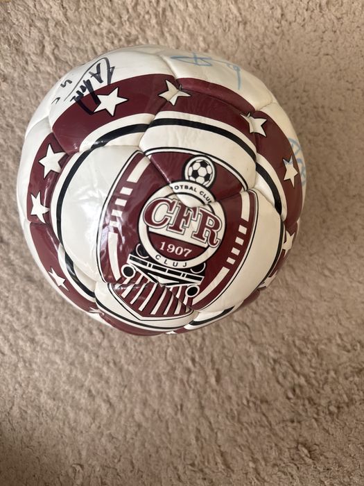 Minge CFR CLUJ(semnata de jucatori)